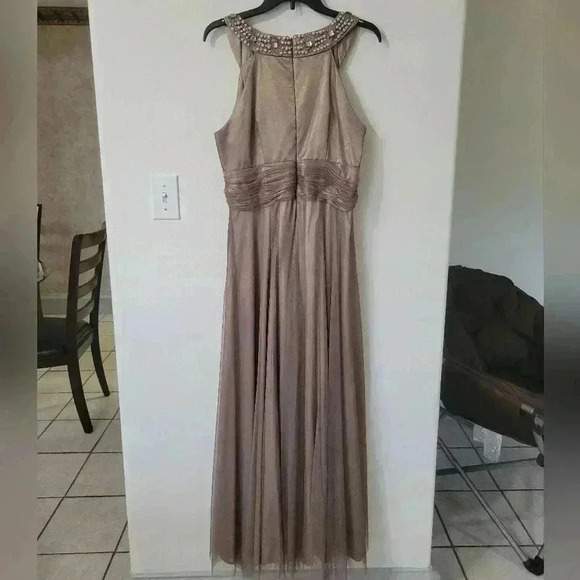 DAVIDS BRIDAL gold tan dress Size 12 tull dress - Picture 5 of 7